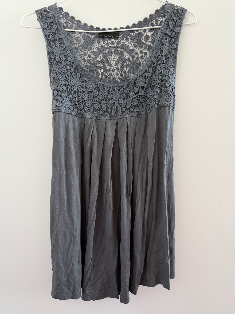 Urban Behavior Gray Crochet Yoke Sleeveless Tunic